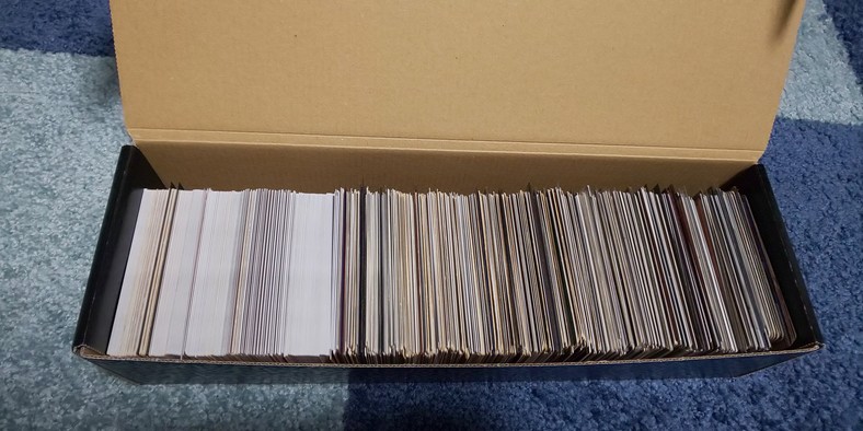 遊戯王 大量のカードを収納 整理するのにお勧めのストレージボックス発見 トレカ マリブログ